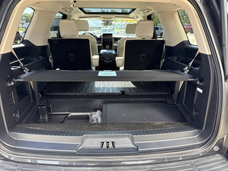 2022 Ford Expedition Platinum