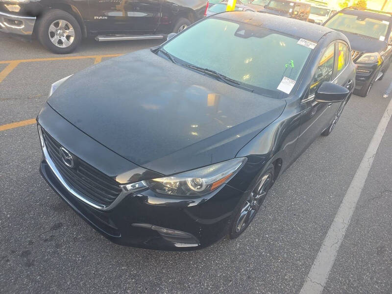 2018 Mazda MAZDA3 Touring