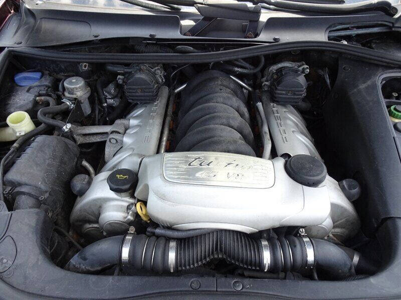 2004 Porsche Cayenne Turbo