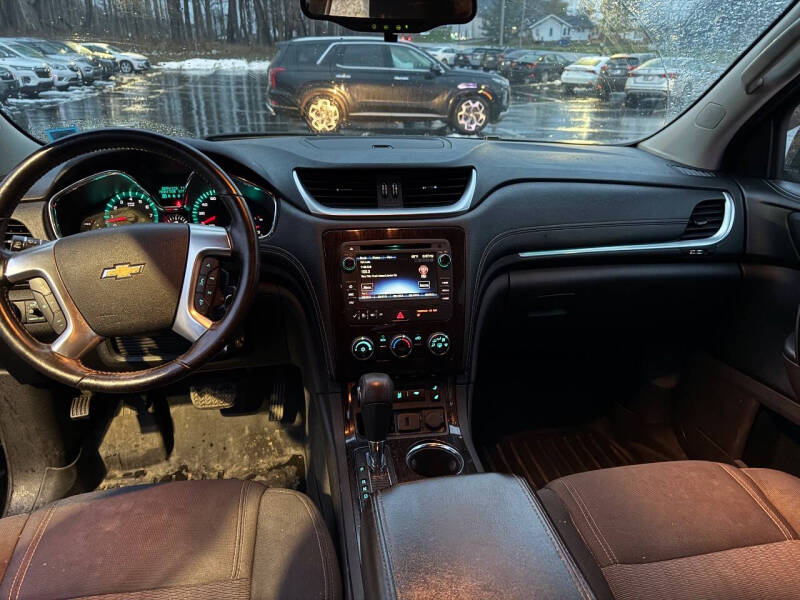 2016 Chevrolet Traverse LT