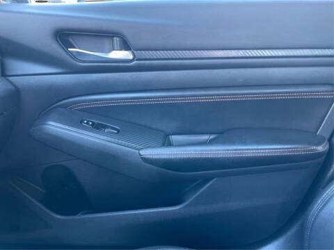 2020 Nissan Altima 2.5 SR