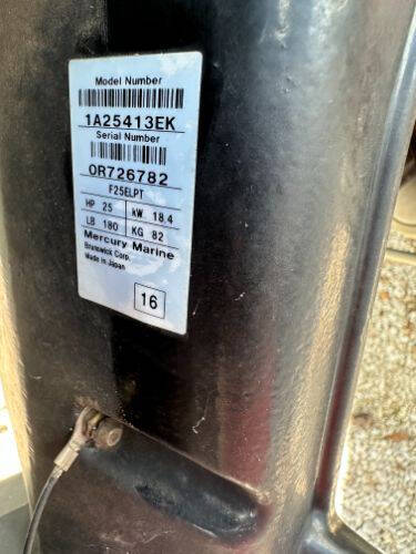 2017 Tracker Grizzly