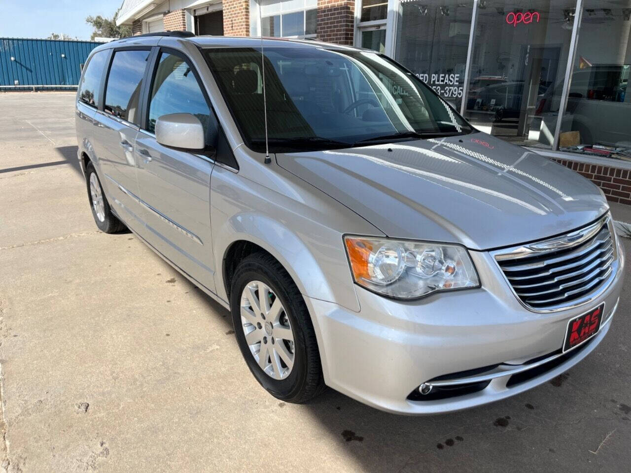 2012 Chrysler Town and Country for sale at Kansas Auto Sales in Ulysses, KS