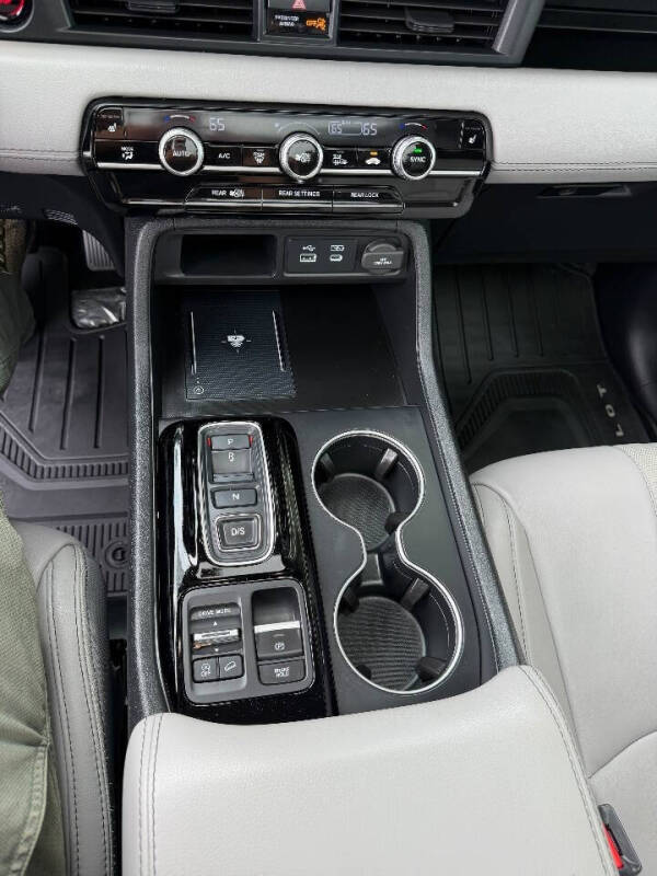 2024 Honda Pilot Touring