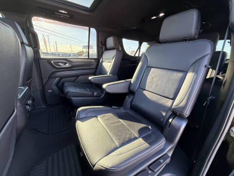 2023 Chevrolet Suburban Z71