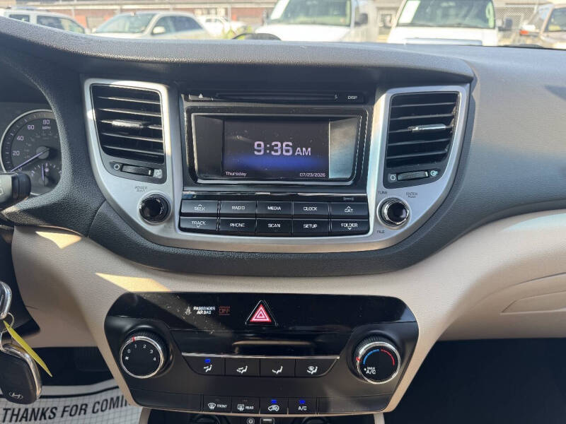 2017 Hyundai Tucson SE