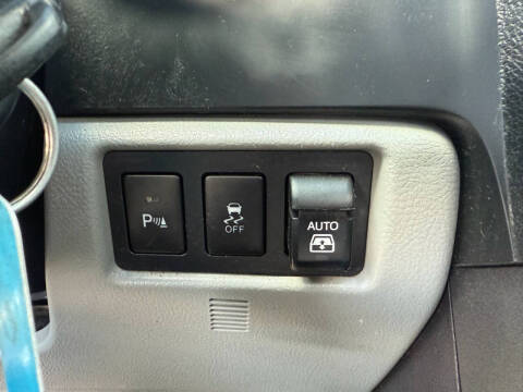 2019 Toyota Sequoia SR5