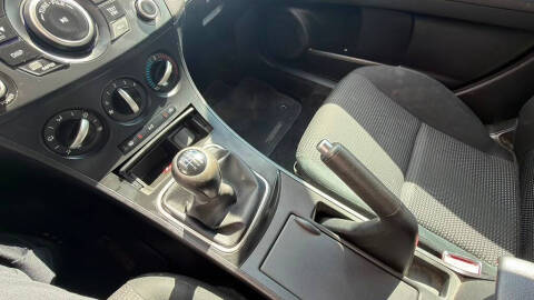 2012 Mazda MAZDA3 i Touring