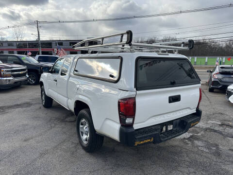 2021 Toyota Tacoma SR