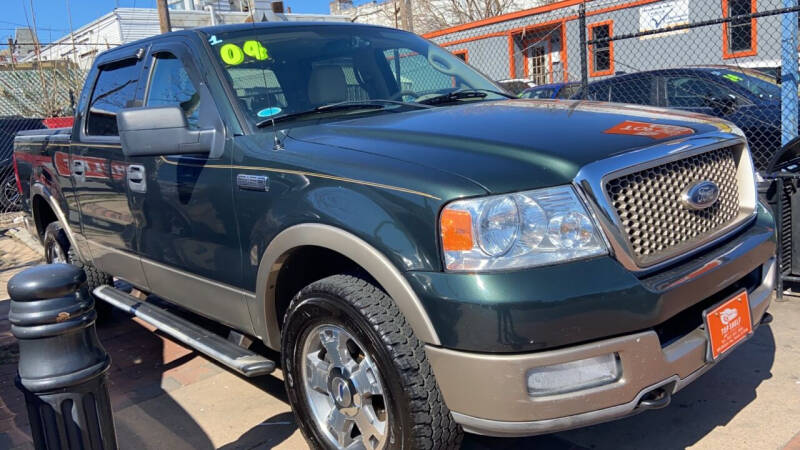 2004 Ford F-150 for sale at TOP SHELF AUTOMOTIVE in Newark NJ