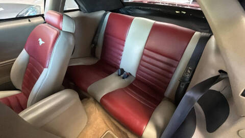 2002 Ford Mustang GT Deluxe