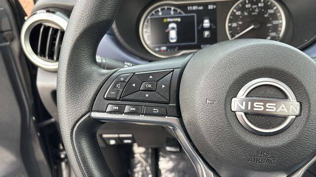 2024 Nissan Versa SV