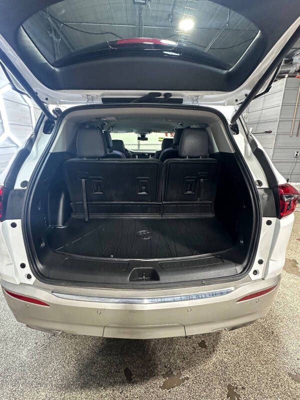 2021 Buick Enclave Essence