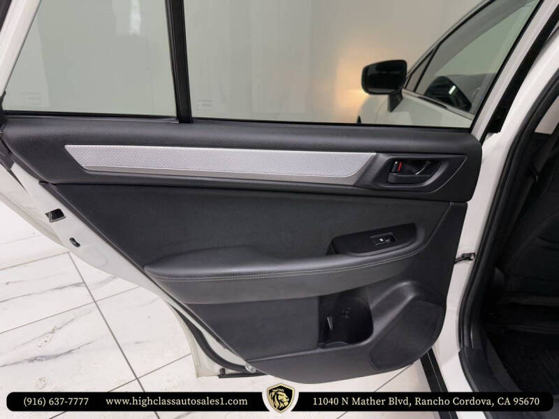 2019 Subaru Outback 2.5i