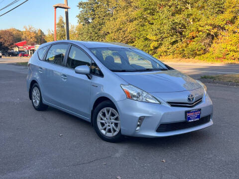 2012 Toyota Prius v Three