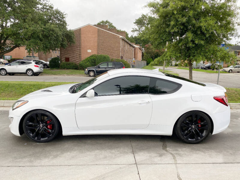 2014 Hyundai Genesis Coupe 2.0T R-Spec