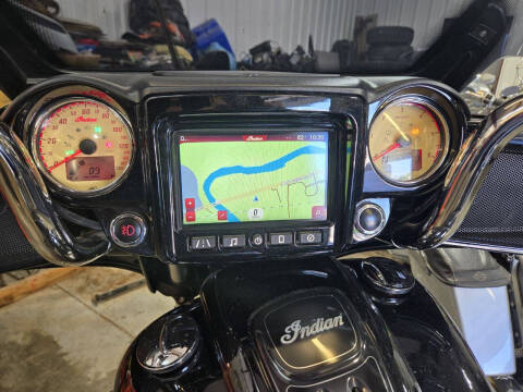 2017 Indian Chiefton