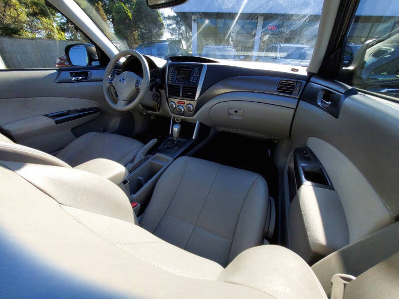 2013 Subaru Forester 2.5X Limited