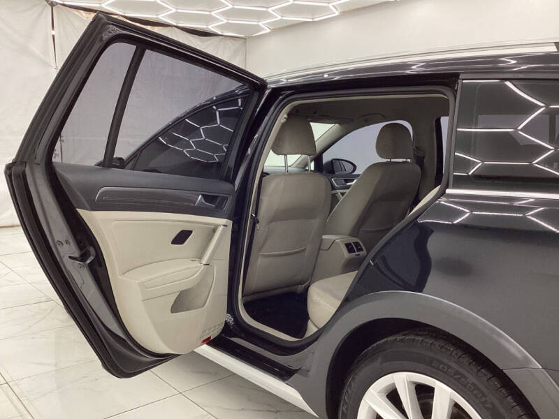 2017 Volkswagen Golf Alltrack