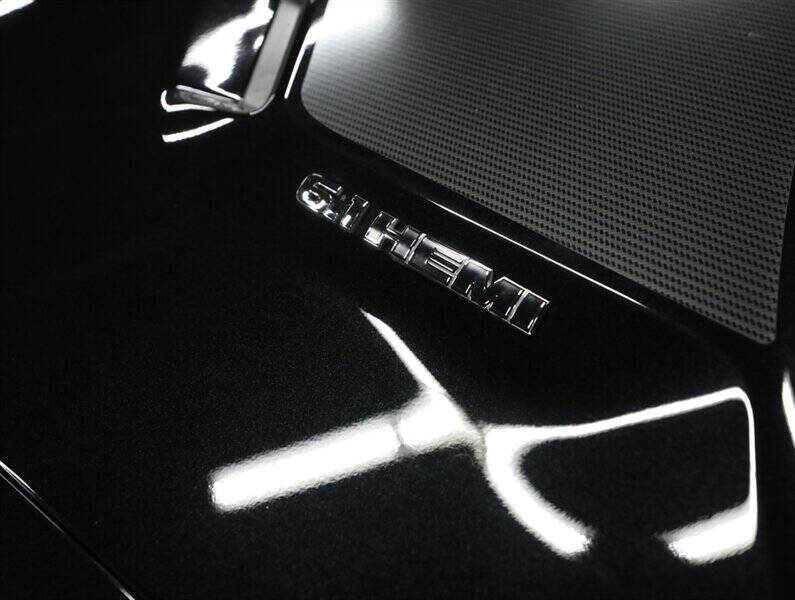 2009 Dodge Challenger SRT8