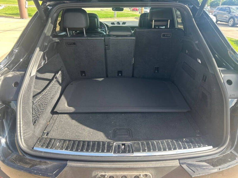 2022 Porsche Cayenne