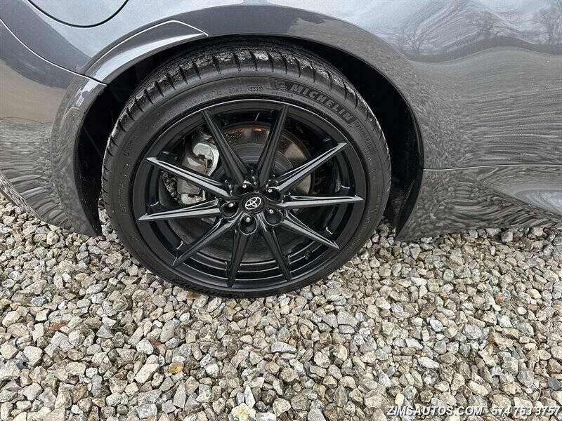 2024 Toyota GR86 Premium