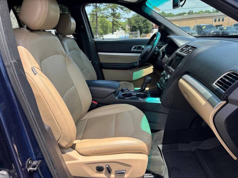 2017 Ford Explorer XLT