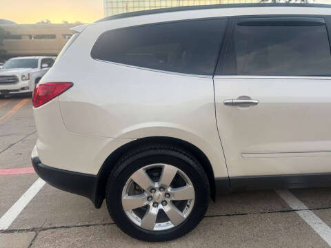 2011 Chevrolet Traverse LTZ