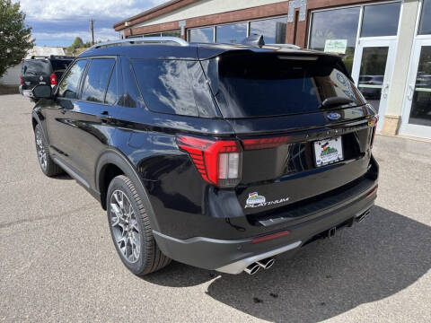 2025 Ford Explorer Platinum