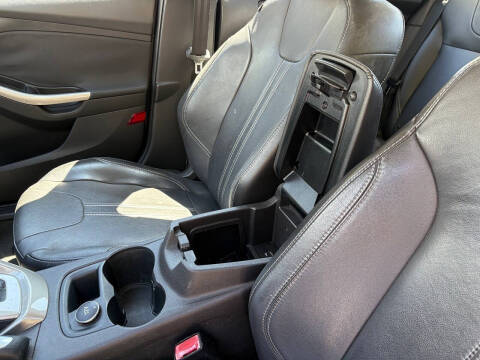 2012 Ford Focus SEL