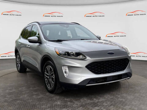 2020 Ford Escape SEL