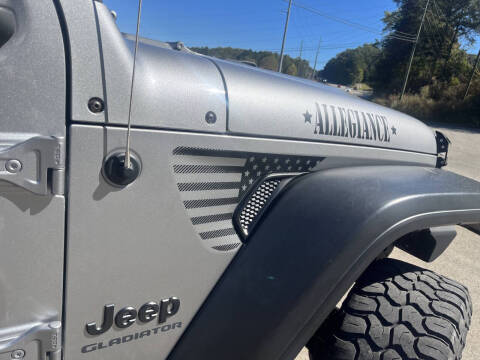 2020 Jeep Gladiator Sport Altitude