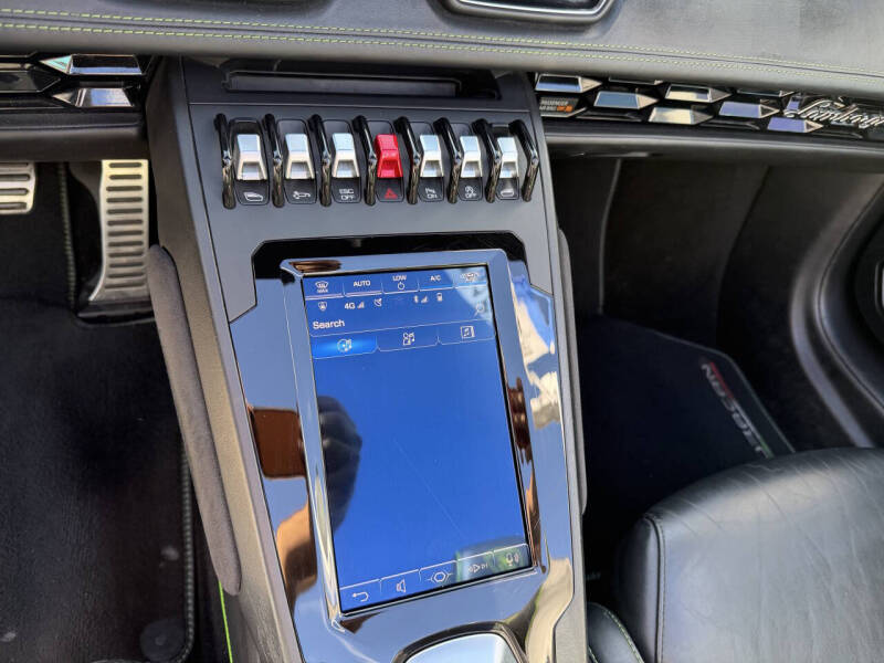 2020 Lamborghini Huracan EVO Spyder