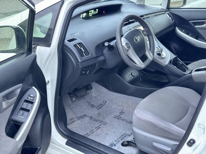 2015 Toyota Prius Two