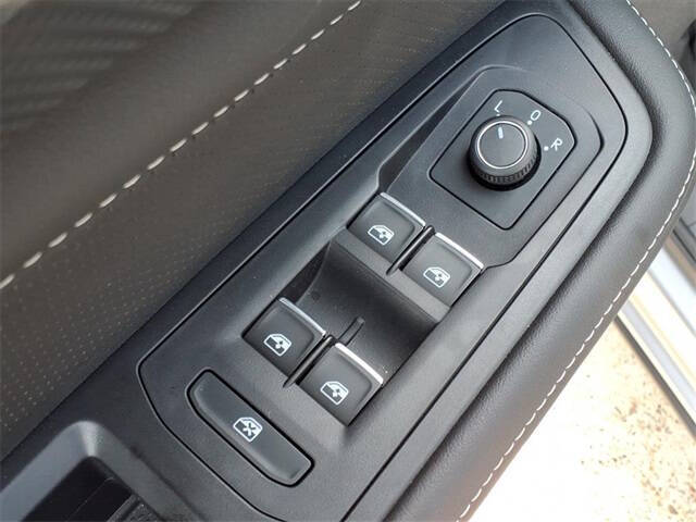 2024 Volkswagen Atlas Cross Sport SEL R-Line 4Motion