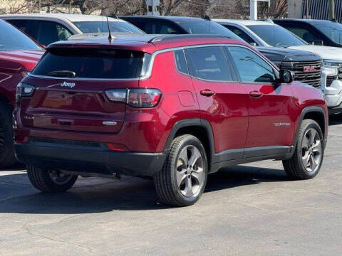 2022 Jeep Compass Latitude Lux