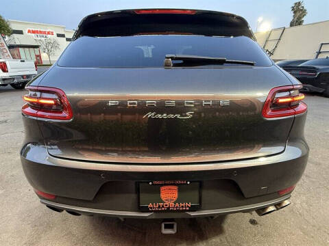 2017 Porsche Macan S