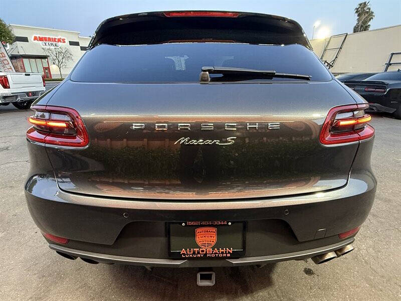 2017 Porsche Macan S
