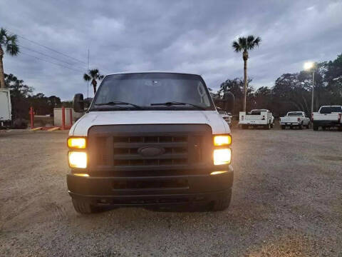2014 Ford E-Series E-350 SD