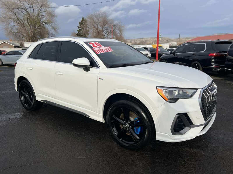 2020 Audi Q3 quattro S line Premium 45 TFSI