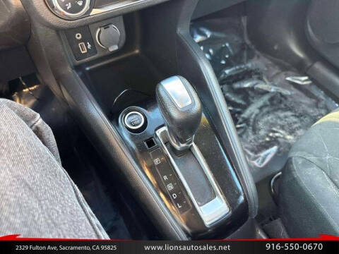 2020 Nissan Kicks S