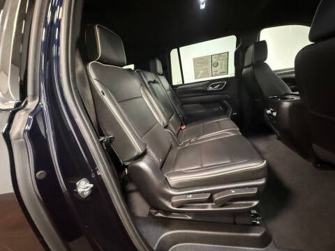 2024 GMC Yukon XL SLT