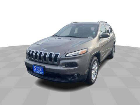 2017 Jeep Cherokee for sale at Strosnider Chevrolet in Hopewell VA