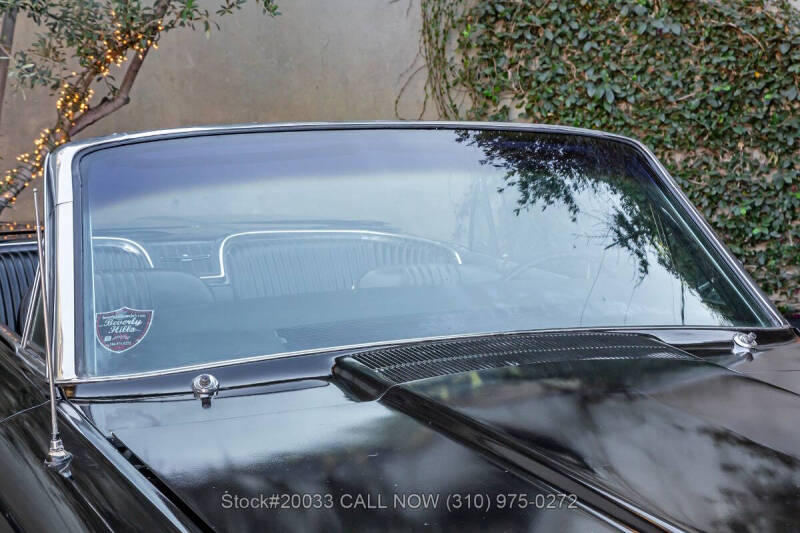 1965 Ford Thunderbird