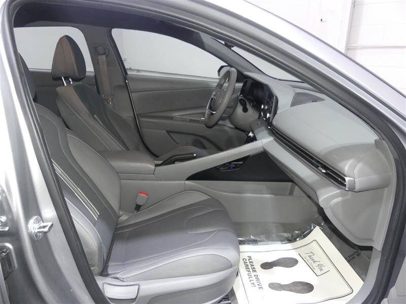 2022 Hyundai Elantra