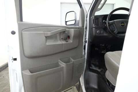 2021 Chevrolet Express 2500