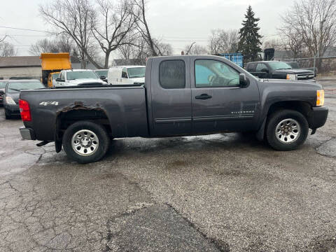 2010 Chevrolet Silverado 1500 for sale at Enterprise Ave Auto Sales in Cleveland OH