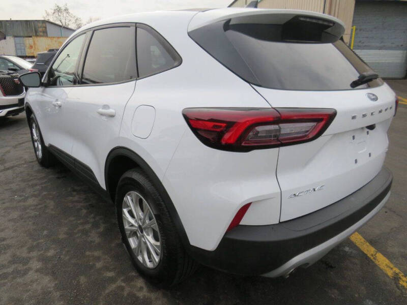 2025 Ford Escape Active