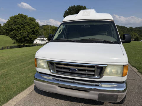 2003 Ford E-Series E-350 SD XLT