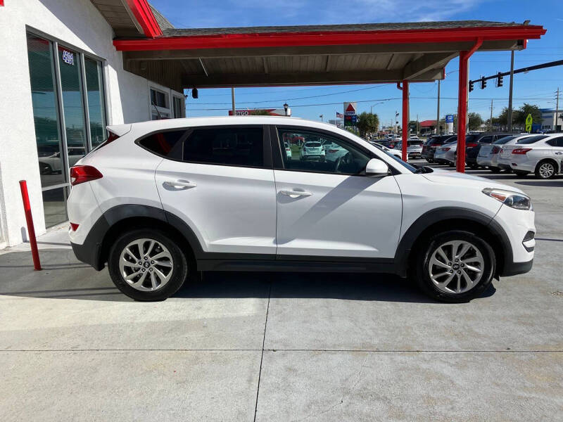 2017 Hyundai Tucson SE